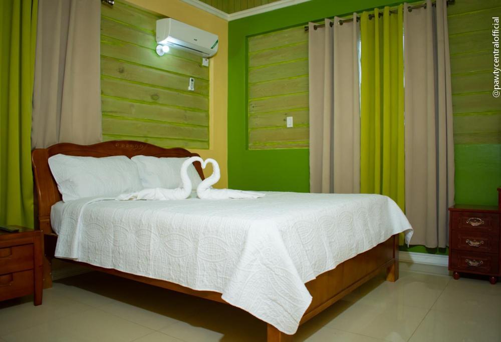 Ivs Bed And Breakfast Кингстон Экстерьер фото