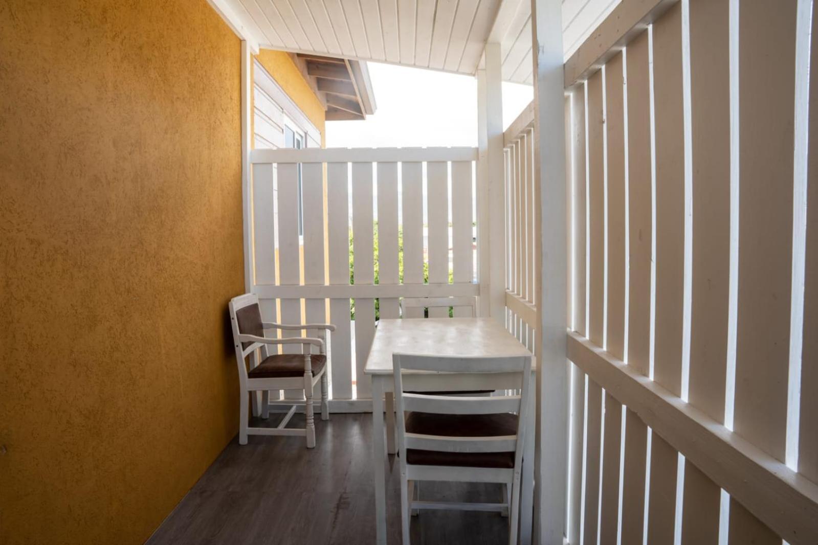 Ivs Bed And Breakfast Кингстон Экстерьер фото